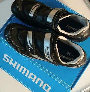 Shimano SH-R063 Rennradschuh Schwarz NEU 48